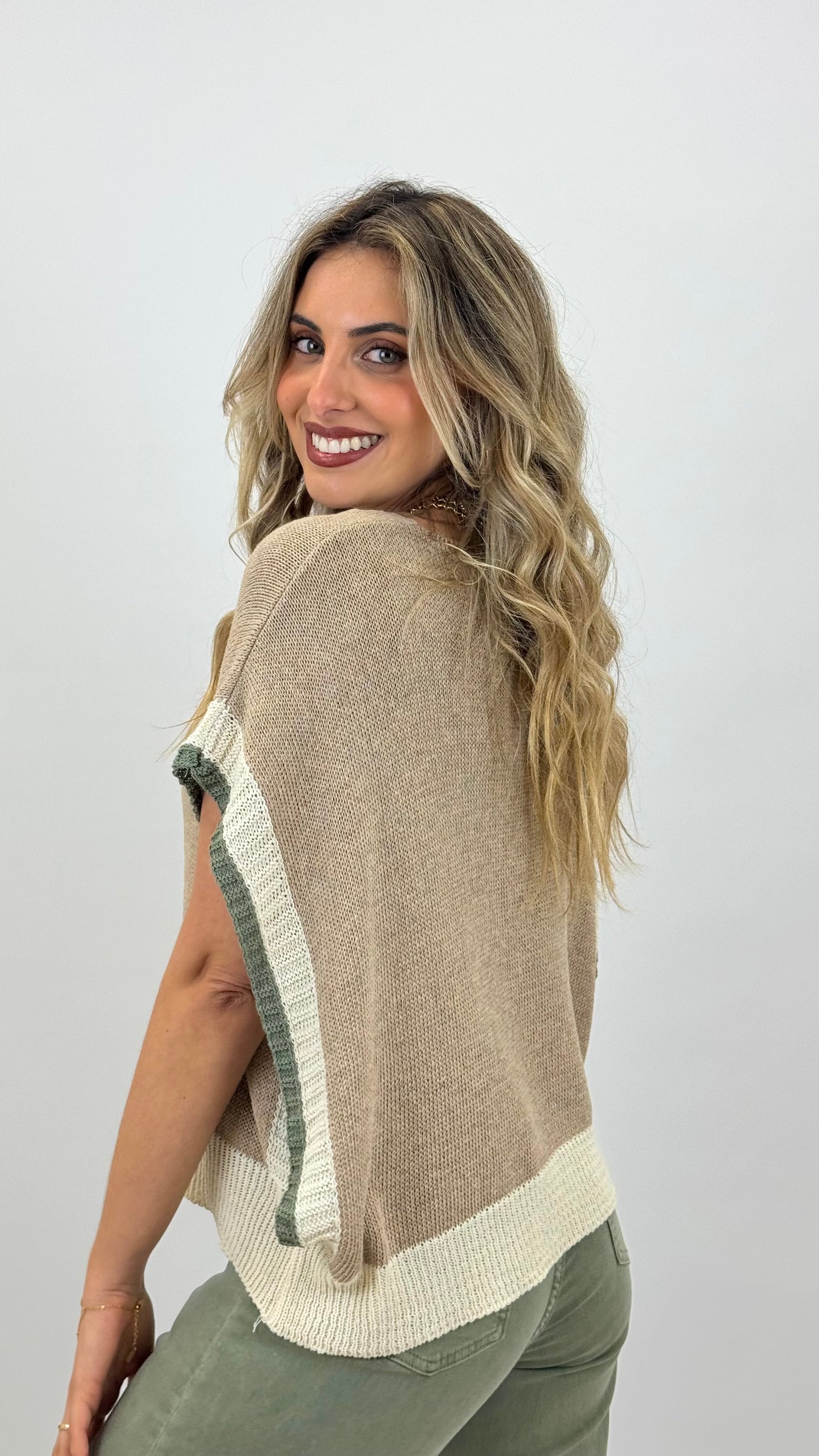 Camisola/colete malha taupe com bege e verde