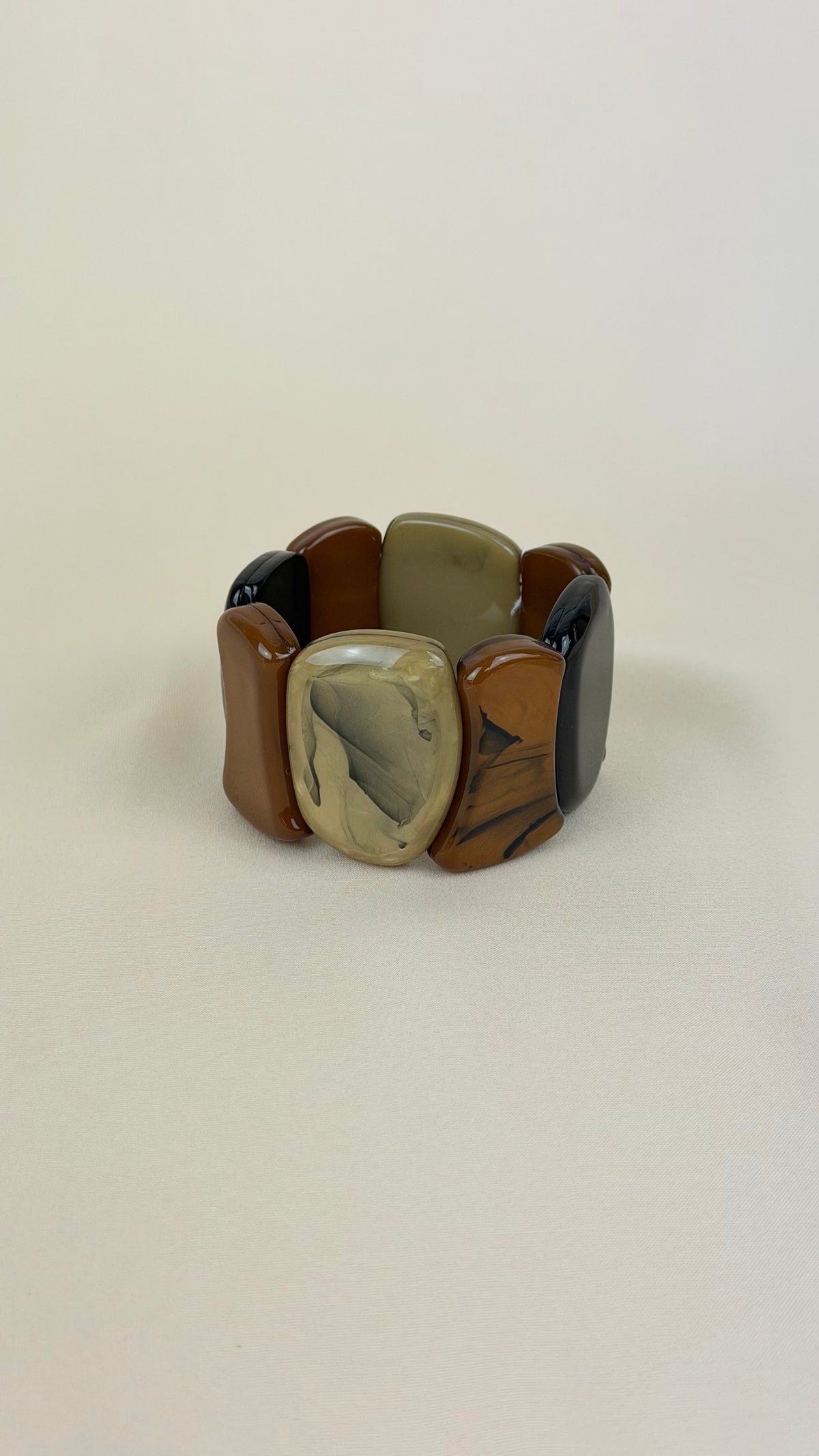 Pulseira acrílicos tons terra