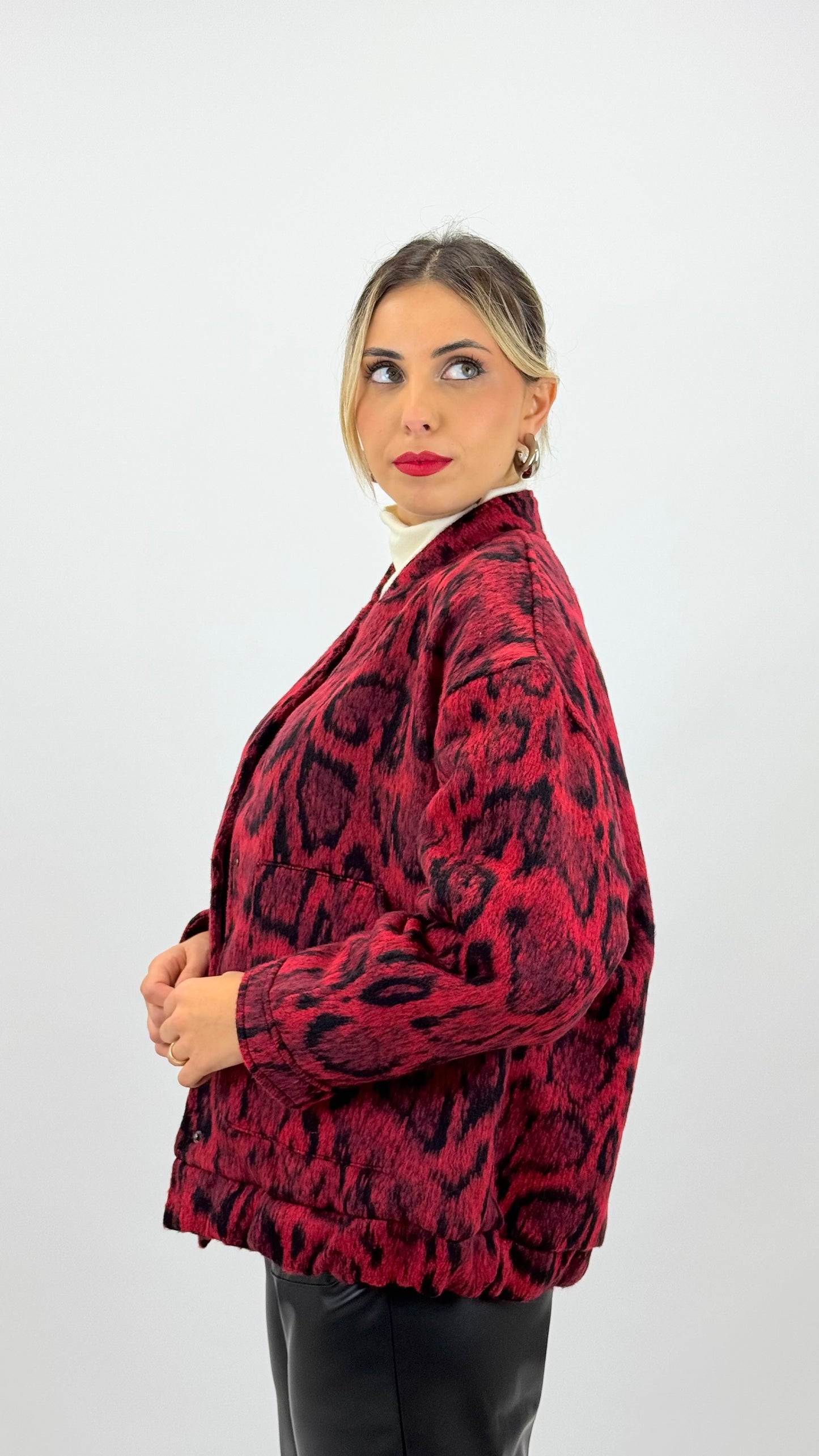 Bomber fazenda animal-print vermelho e preto