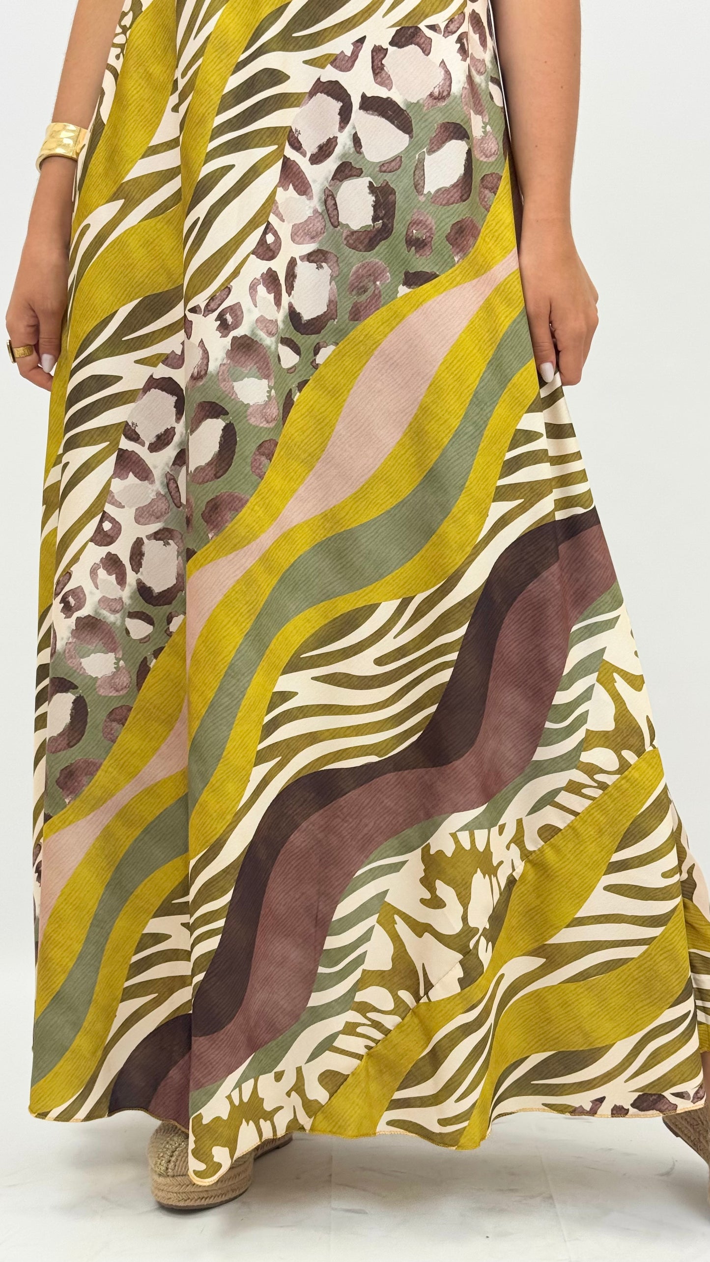 Vestido acetinado animal-print tons verde-lima
