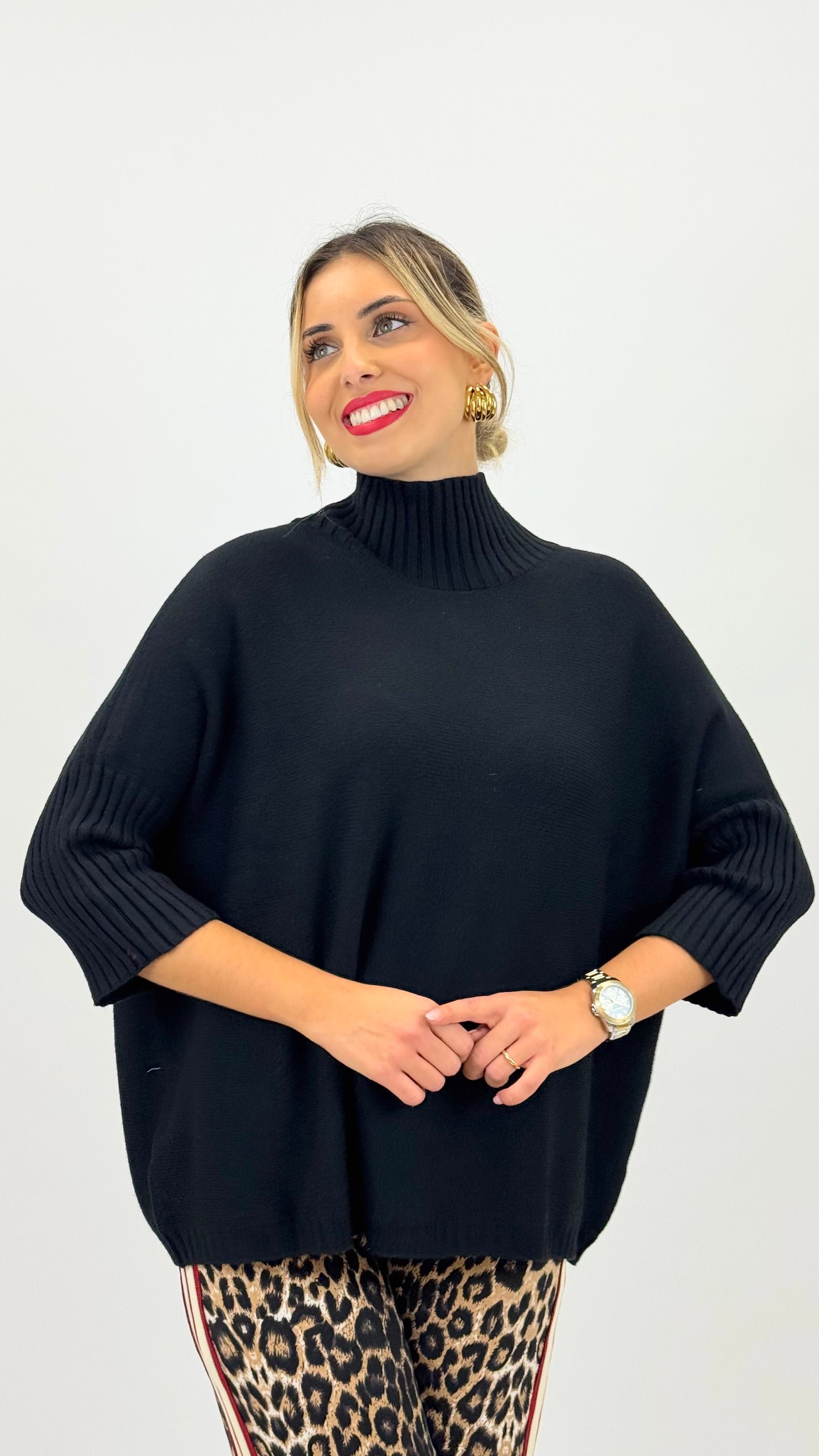 Camisola malha meia-gola preta