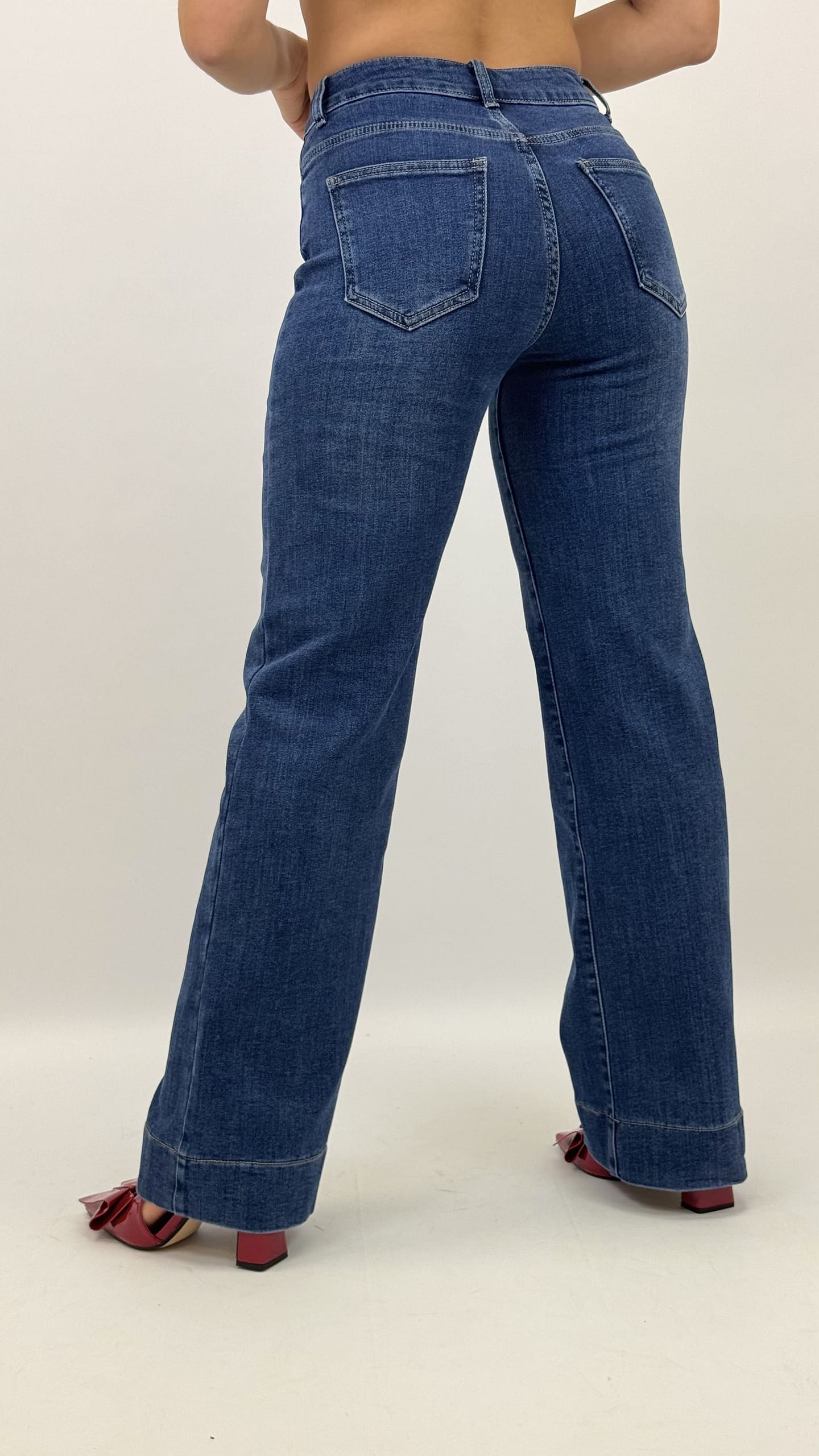 Calça de ganga escura modelo wide-leg