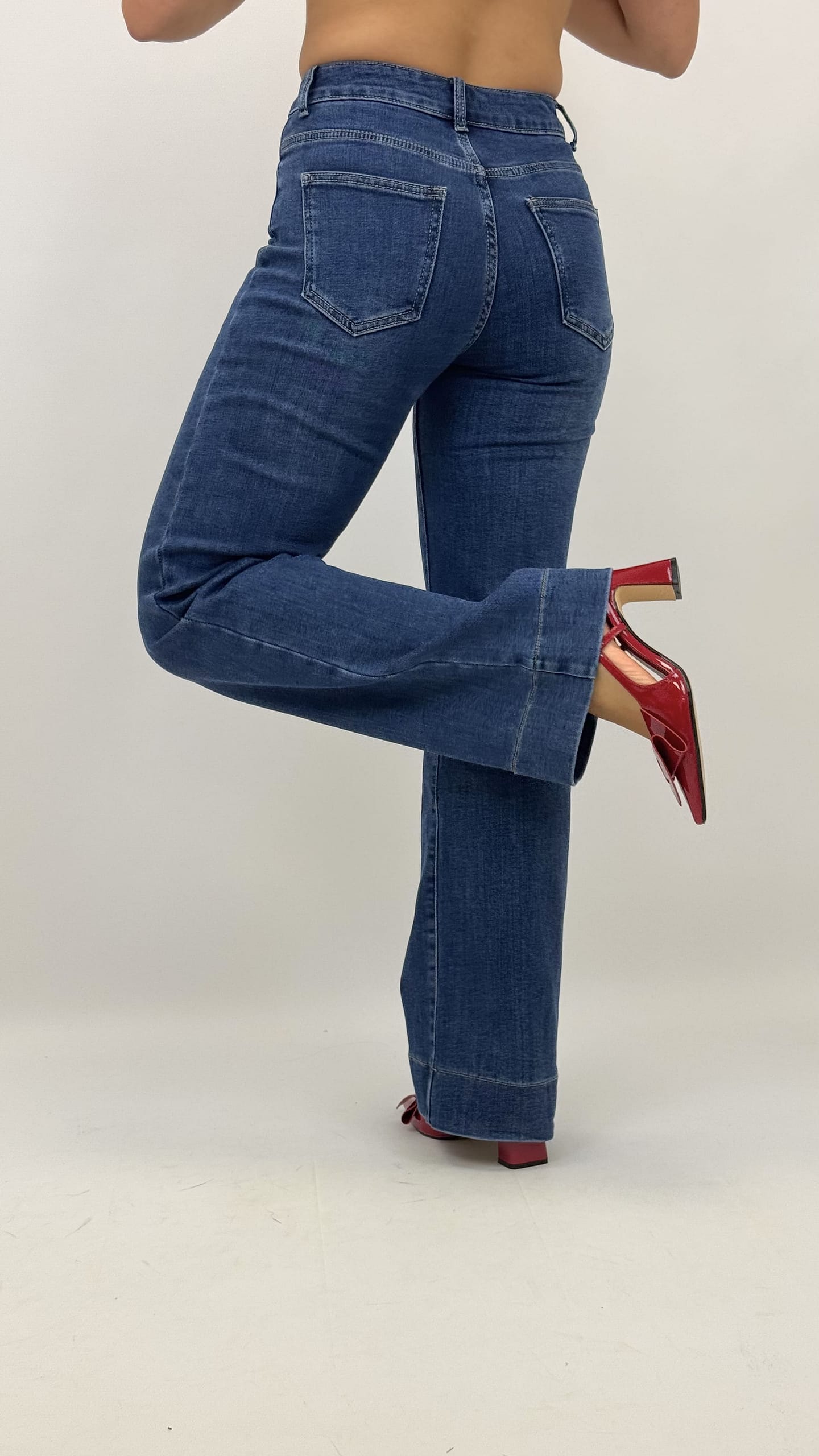 Calça de ganga escura modelo wide-leg