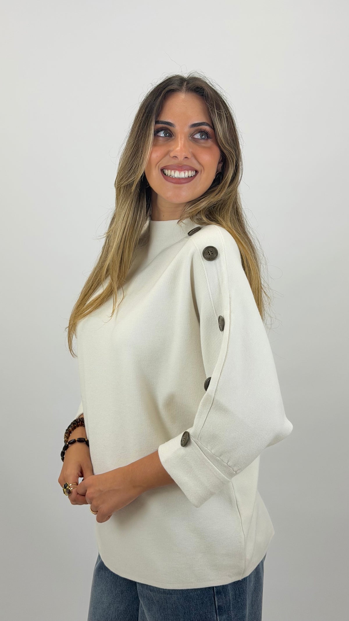 Camisola malha manga 3/4 com botões pérola