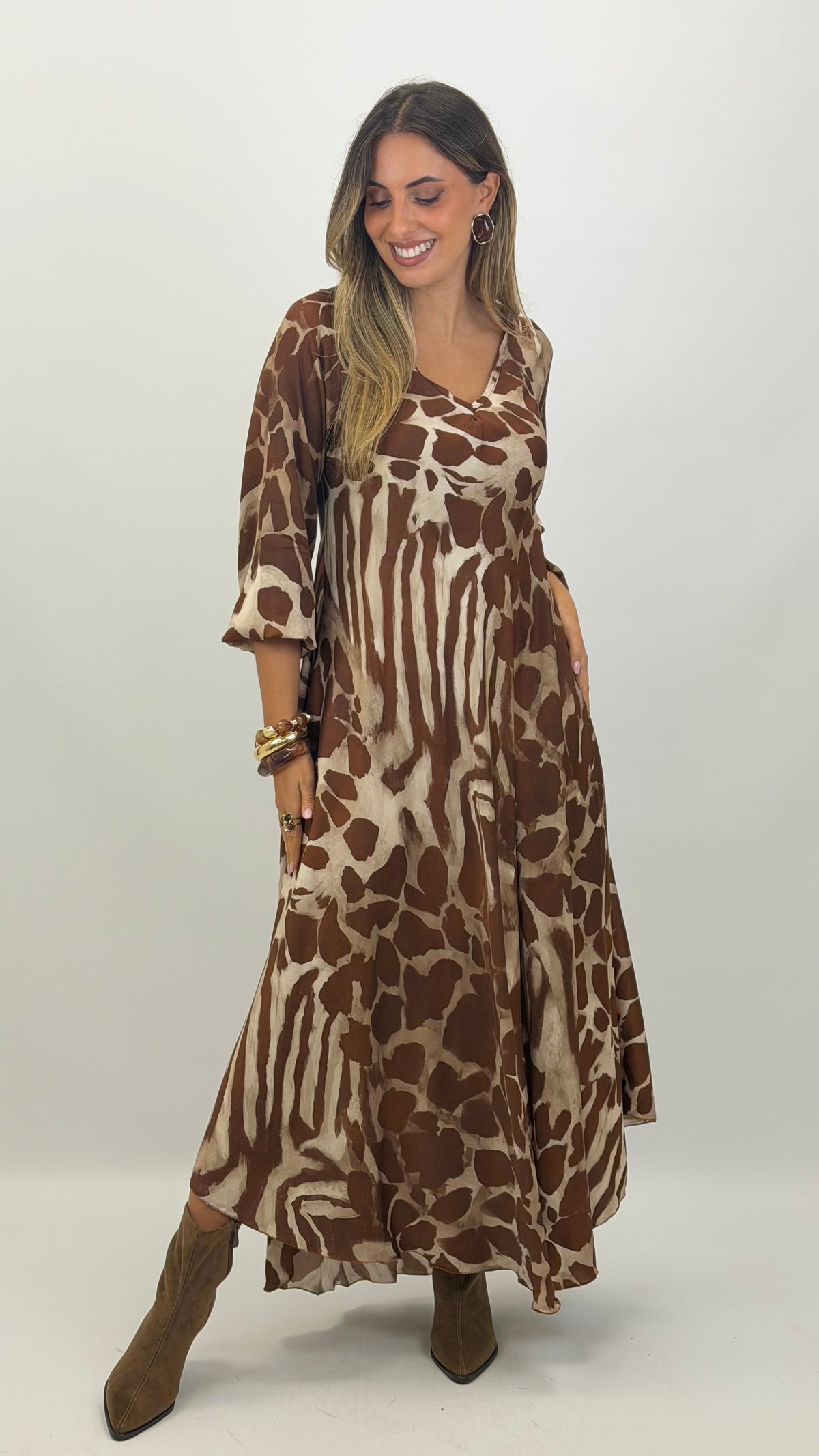 Vestido animal-print tons camel/telha e bege