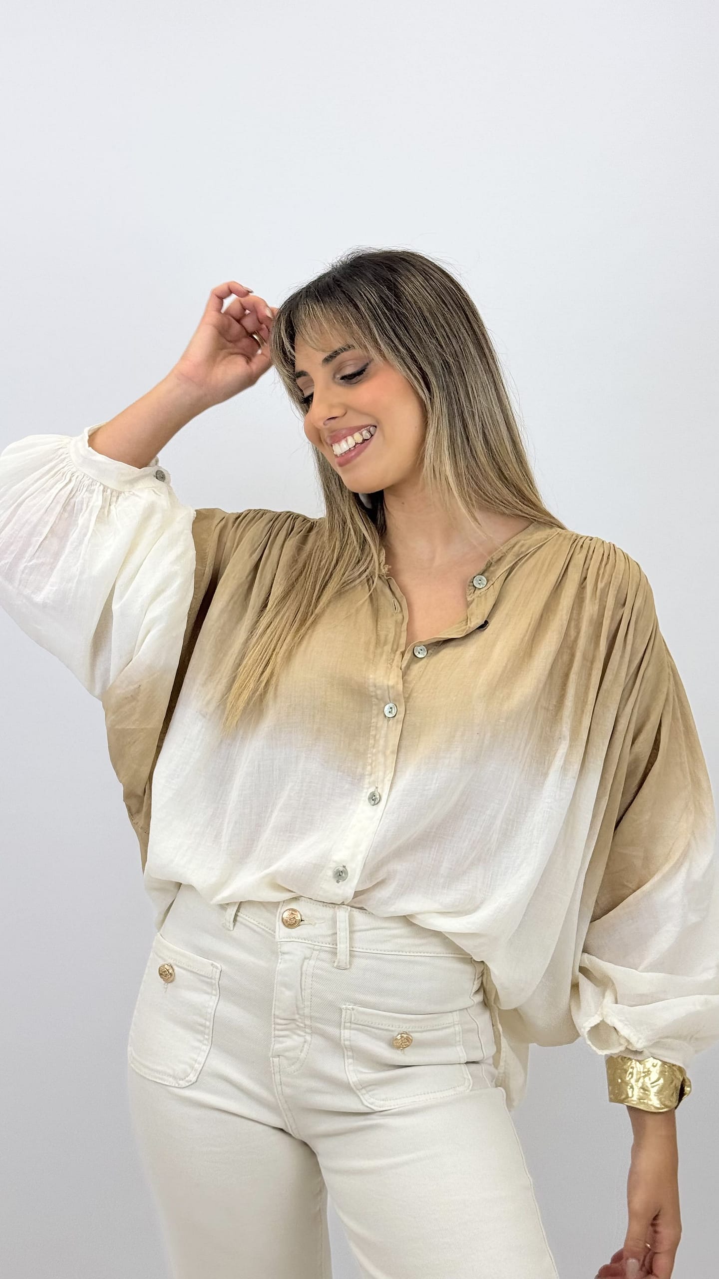 Blusa algodão em degradé tons bege