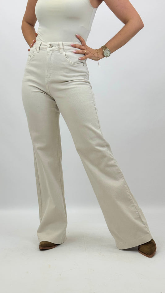 Calça sarja wide-leg creme