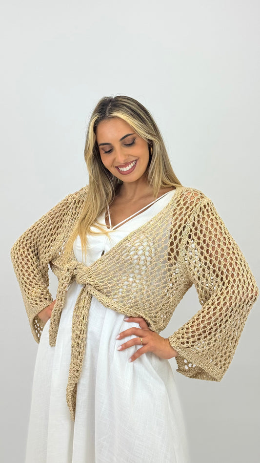 Casaco malha dourado perfurado