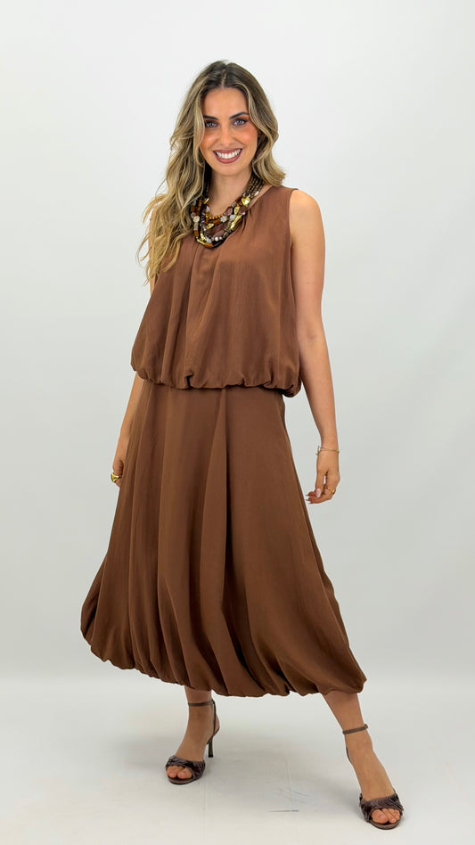 Conjunto top e saia abalonada castanho