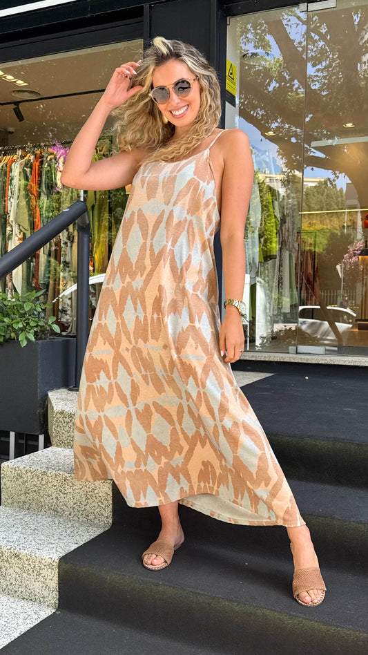 Vestido alças estampado abstrato com brilho tons bege e azul