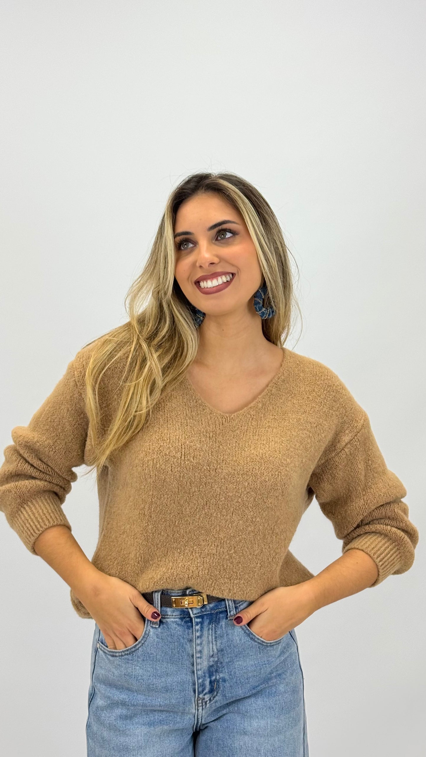 Camisola malha fofa camel