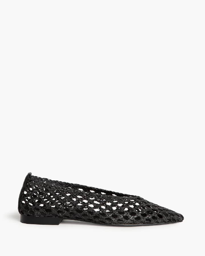 Sapato raso entrançado preto