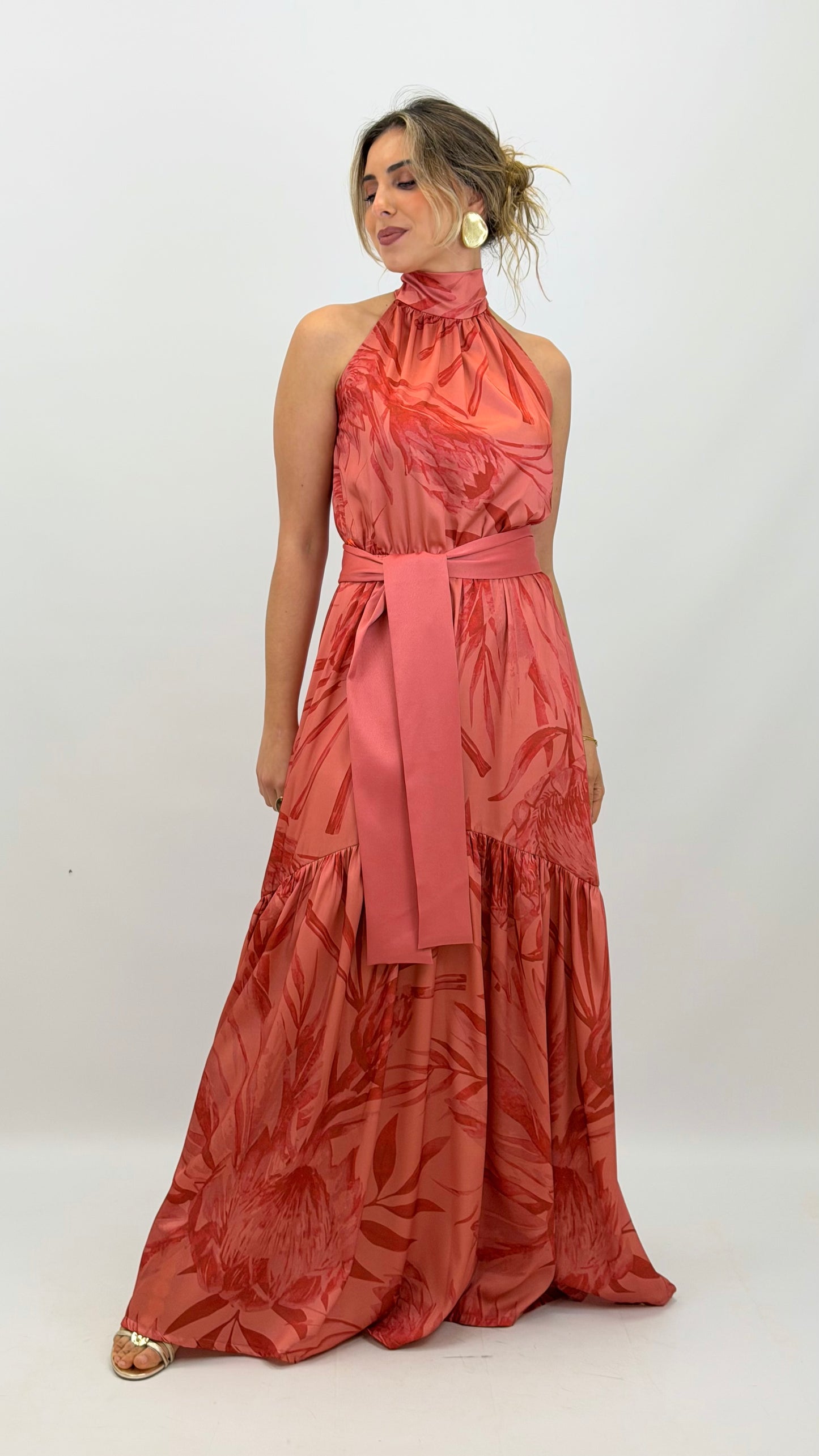 Vestido cerimónia comprido tons telha rosado