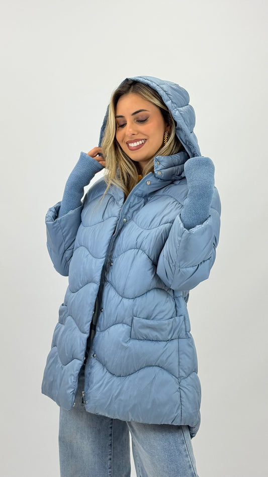 Casaco acolchoado azul-celeste com manga em malha
