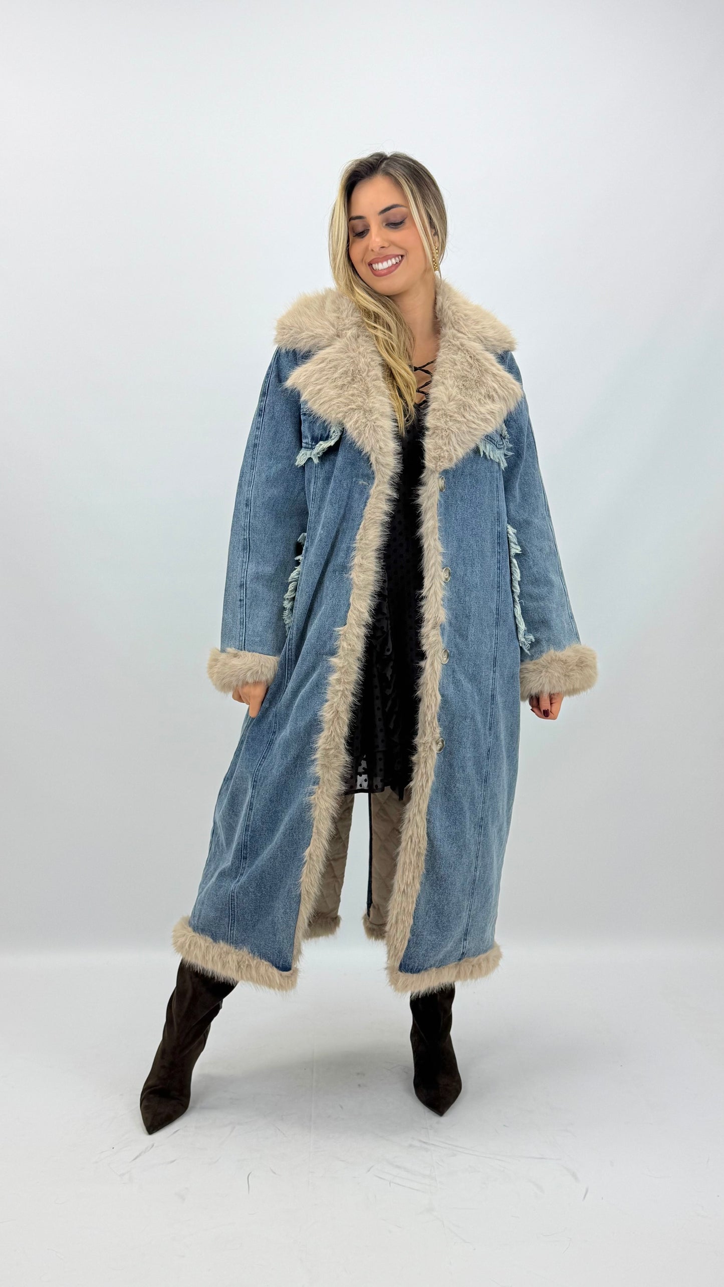 Casaco comprido ganga com pêlo bege