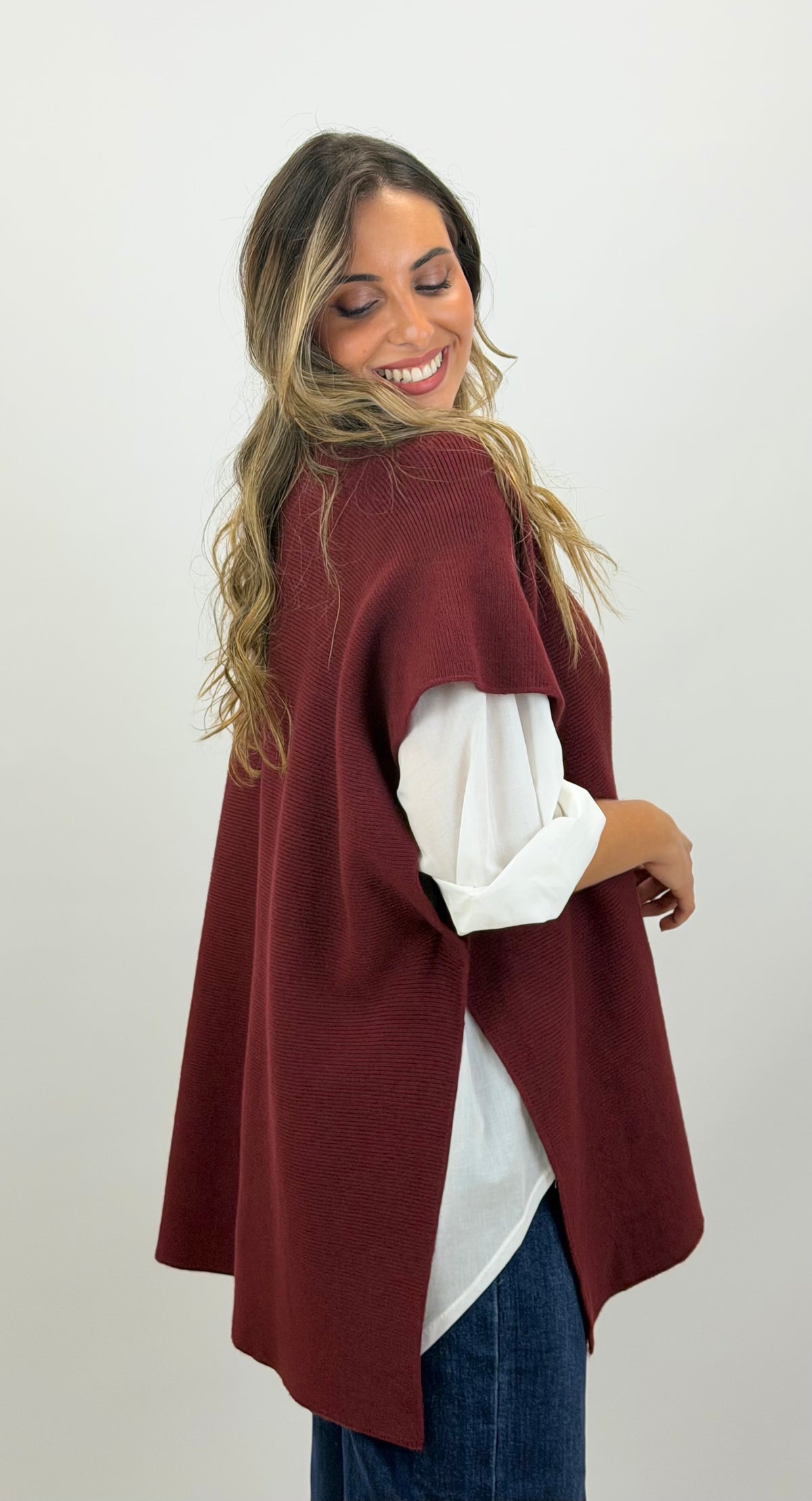 Capa/poncho malha bordeaux