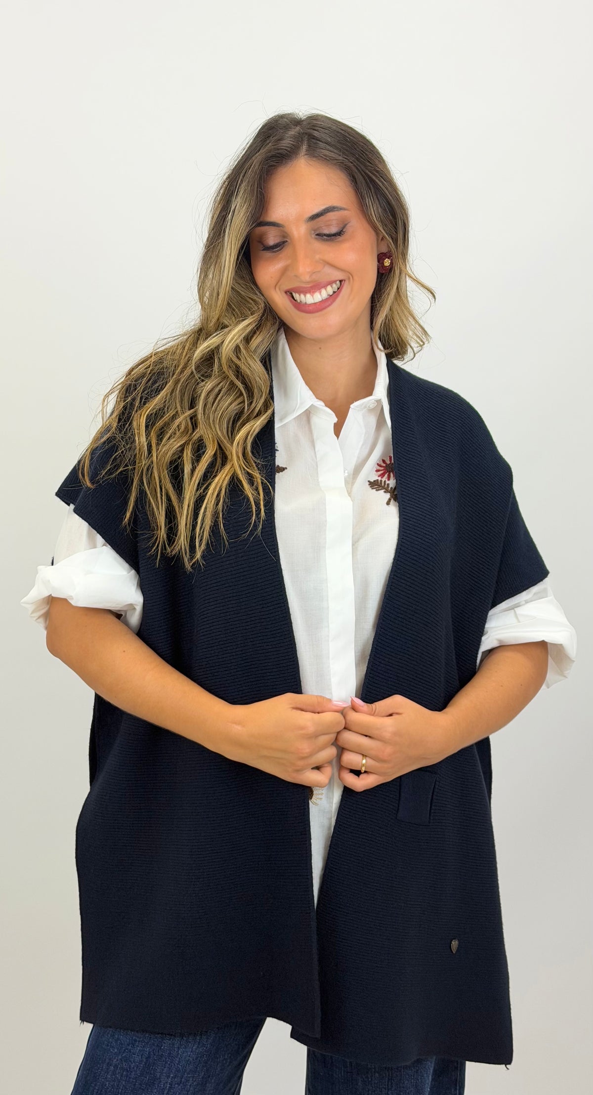 Capa/poncho malha azul-marinho