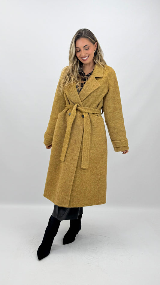Casaco fazenda lã amarelo-mostarda