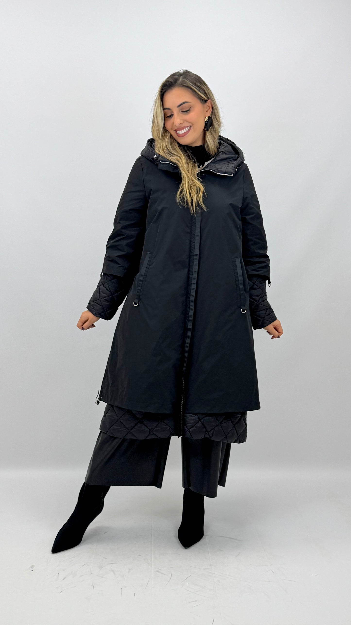 Kispo/parka preto comprido