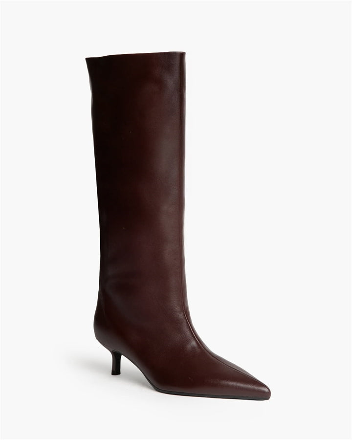 Bota cano-alto eco-pele bordeaux