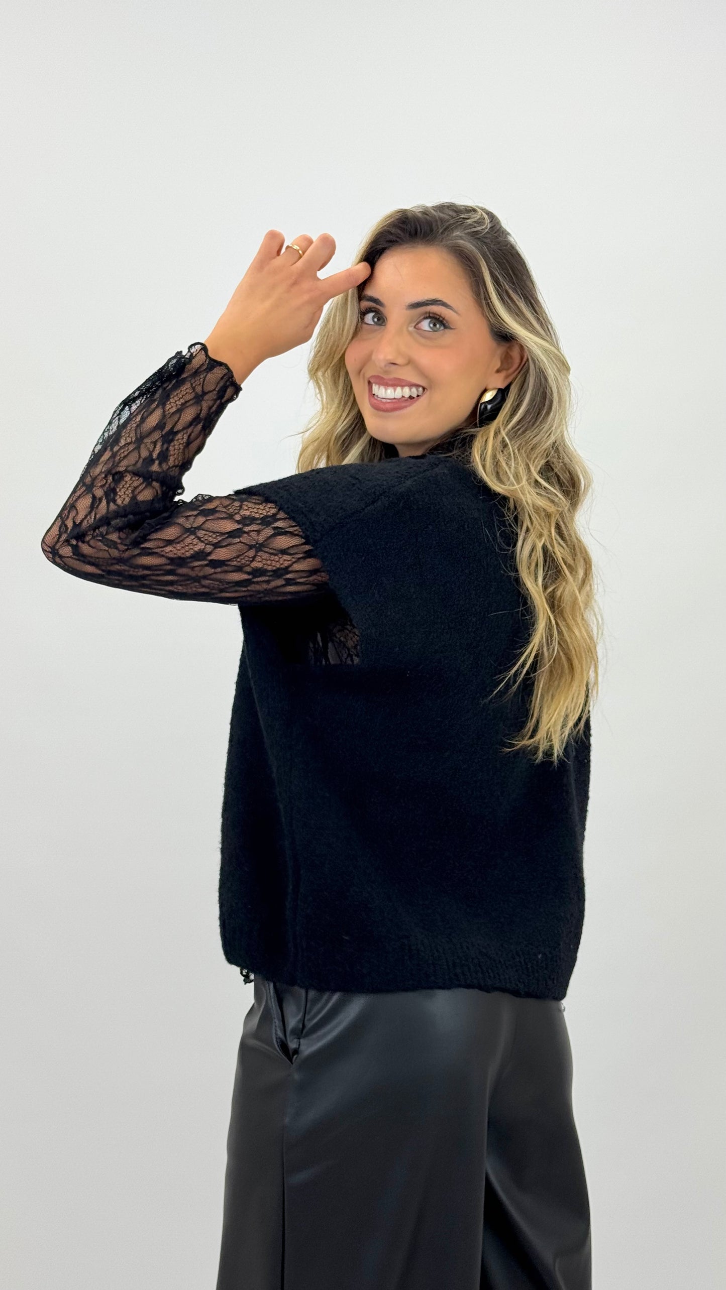 Camisola/colete com manga renda preto