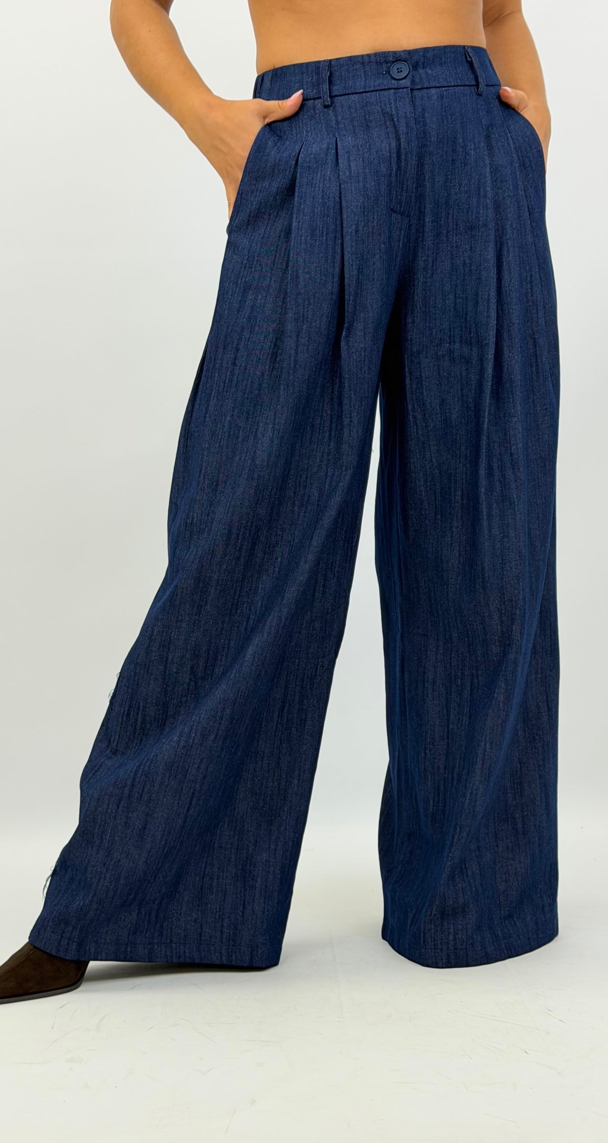 Conjunto camisa e calça ganga escura