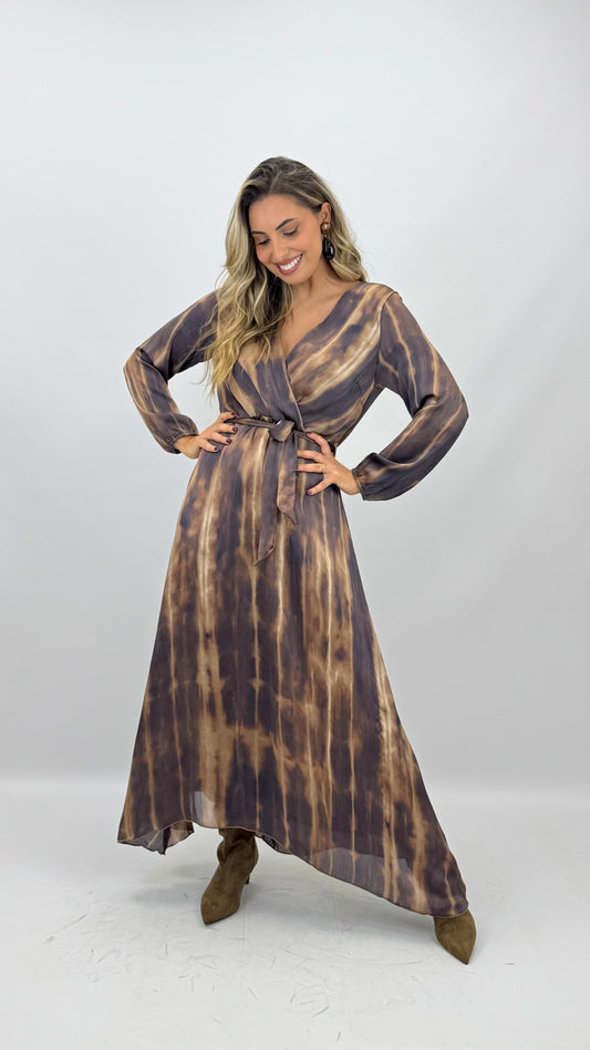Vestido midi matizado tons castanho e camel