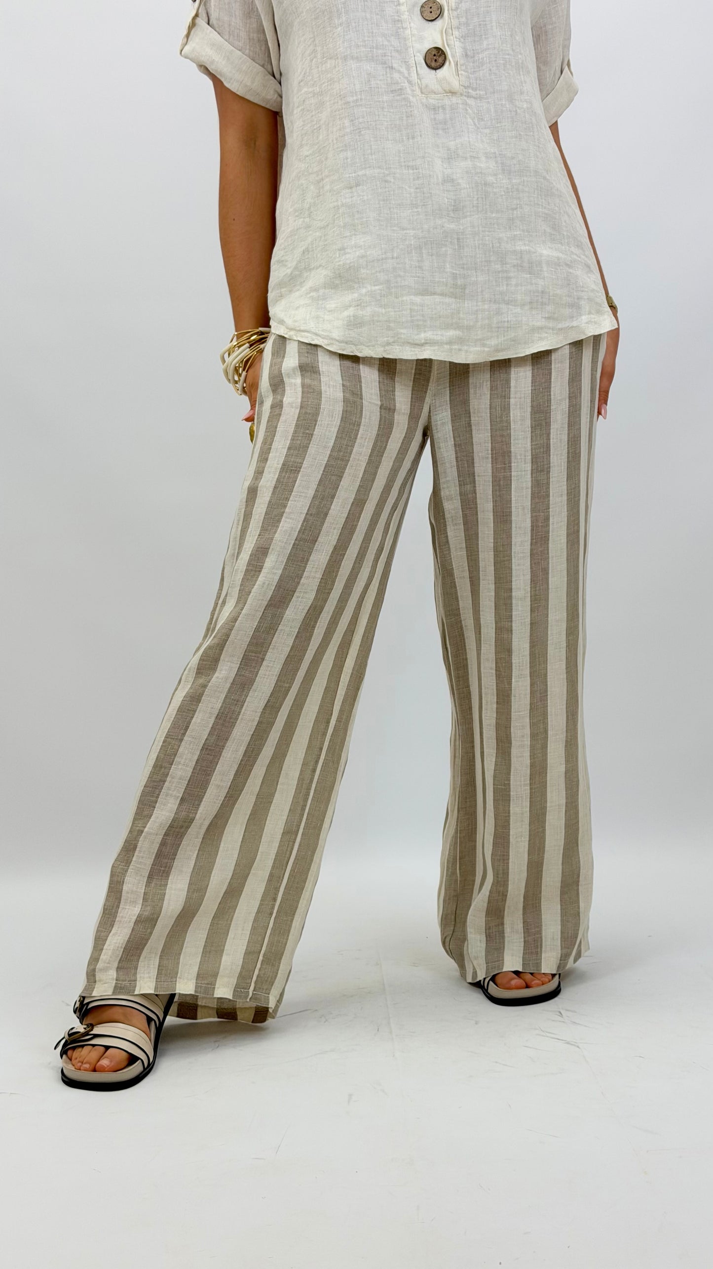 Calça linho risca bege e taupe