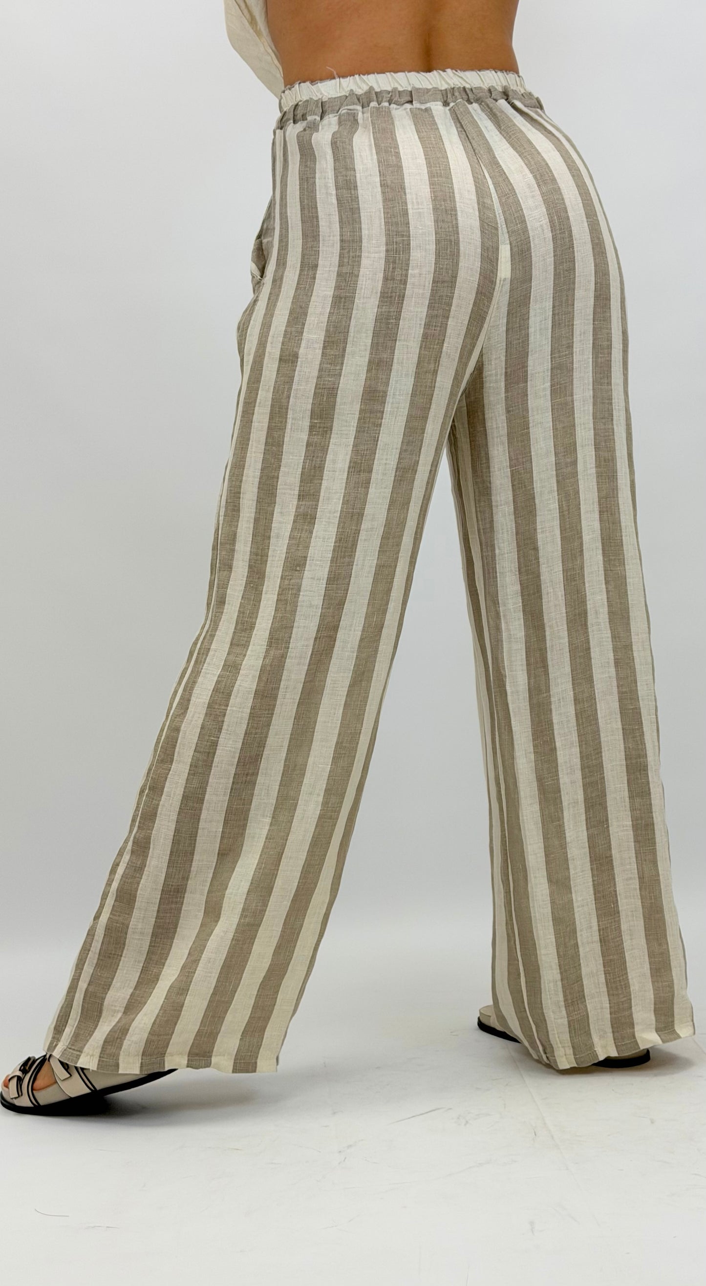 Calça linho risca bege e taupe