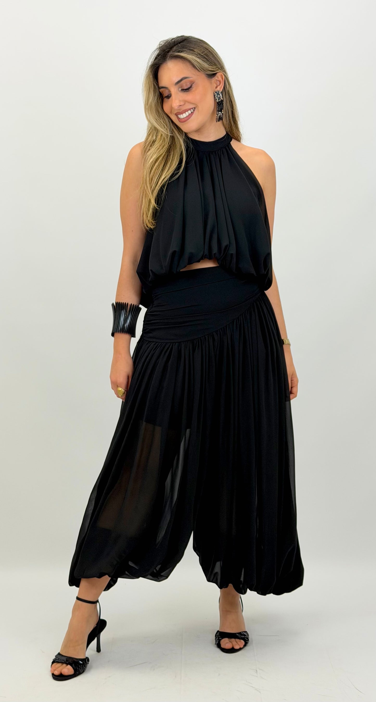Conjunto top e calça abalonada preto