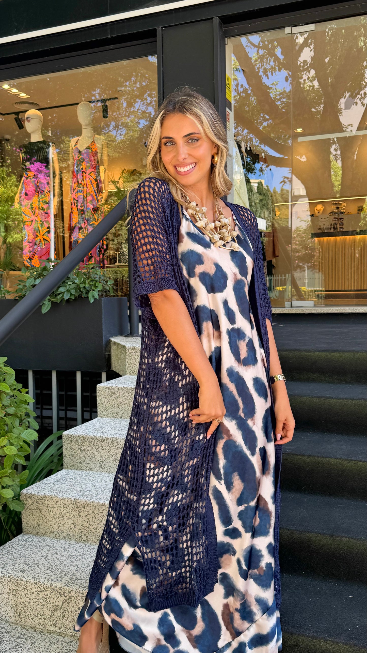 Kimono malha perfurada azul-marinho