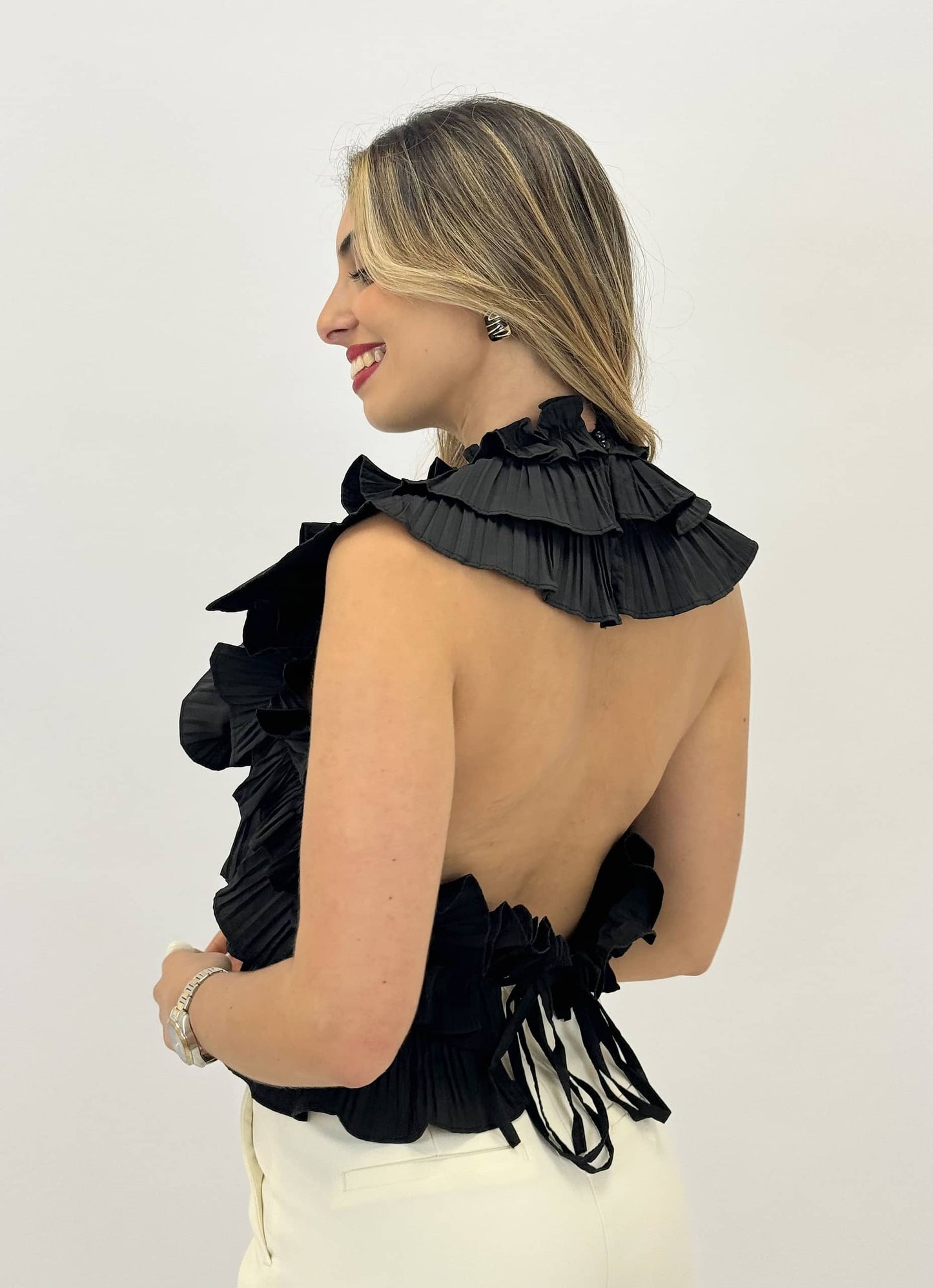 Top folhos plissado preto