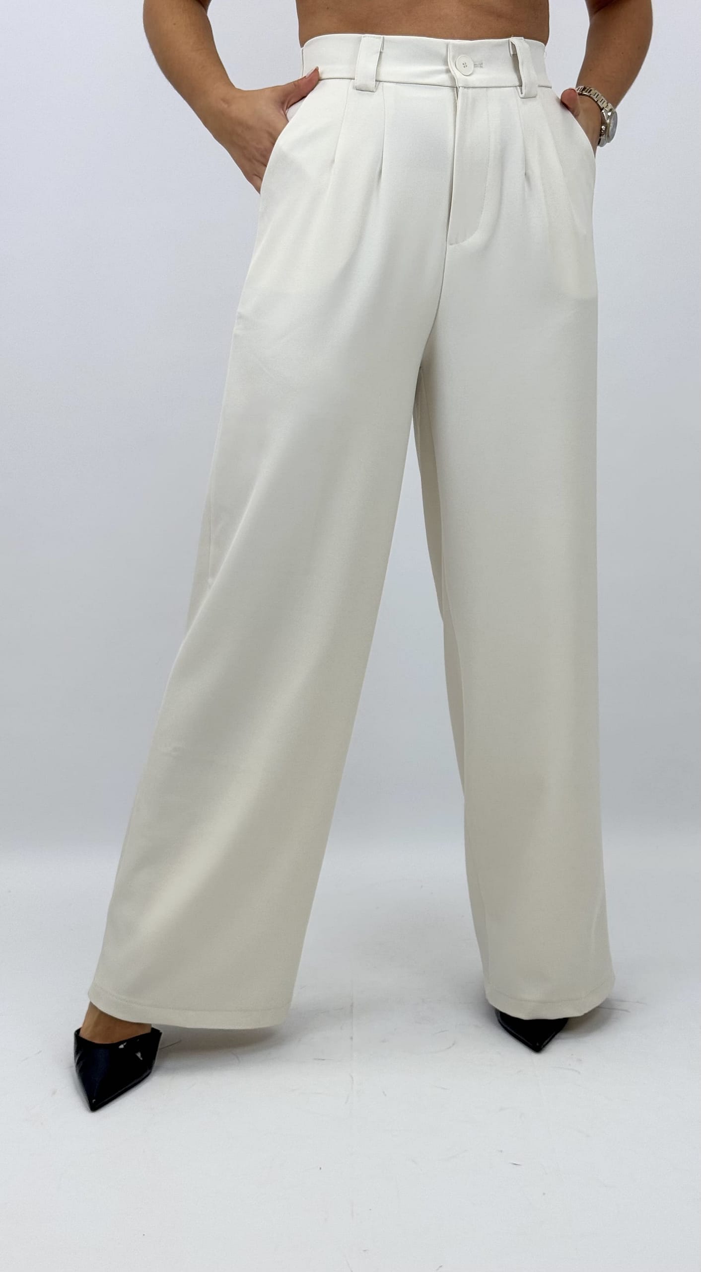 Calça alfaiataria creme