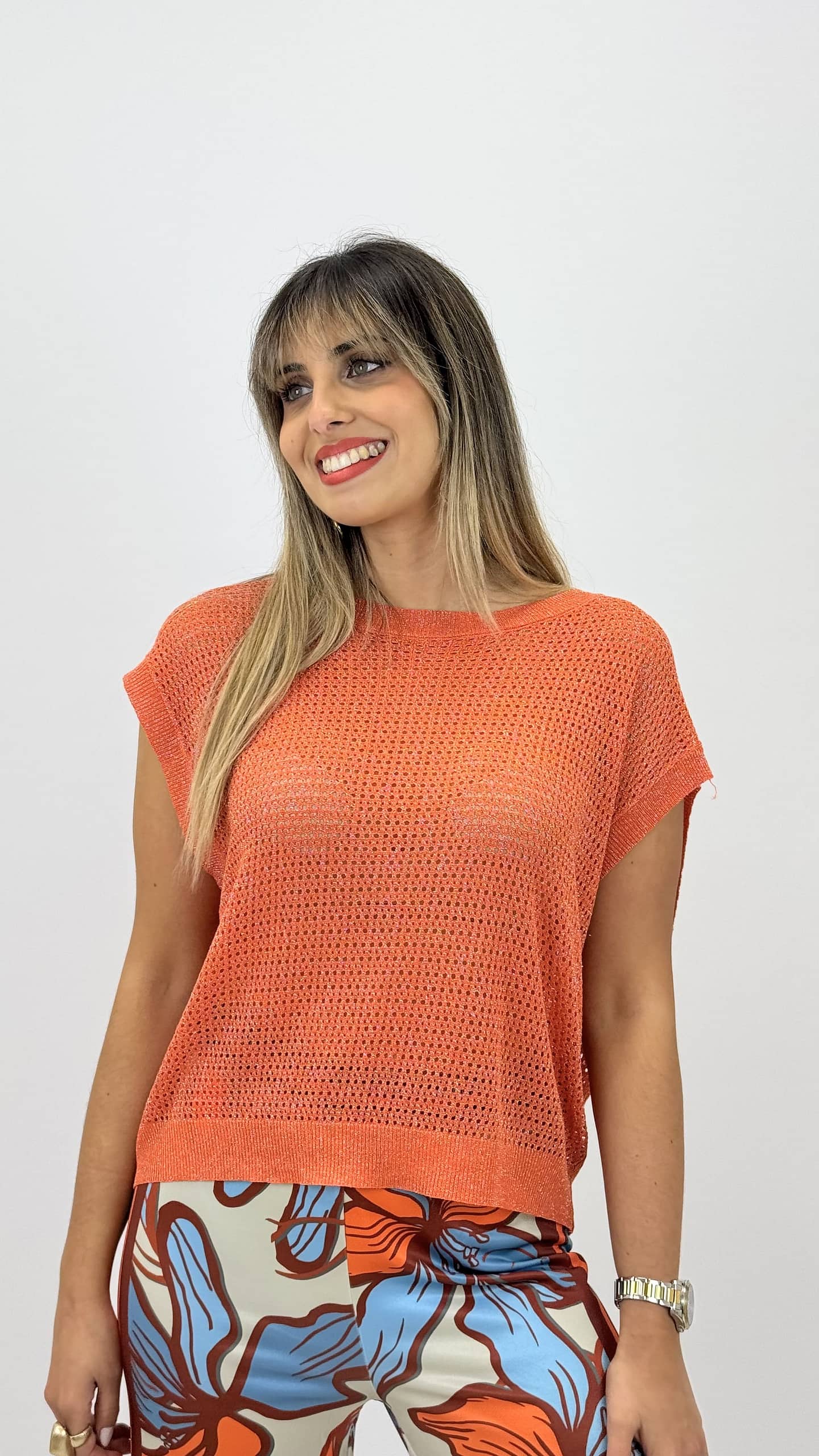 Blusa malha cavada perfurada laranja