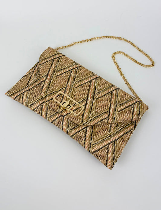 Mala envelope estilo ráfia tons terra