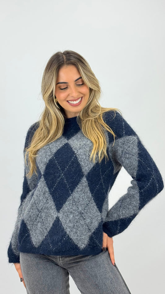 Camisola malha fofa losangos azul-marinho e cinza
