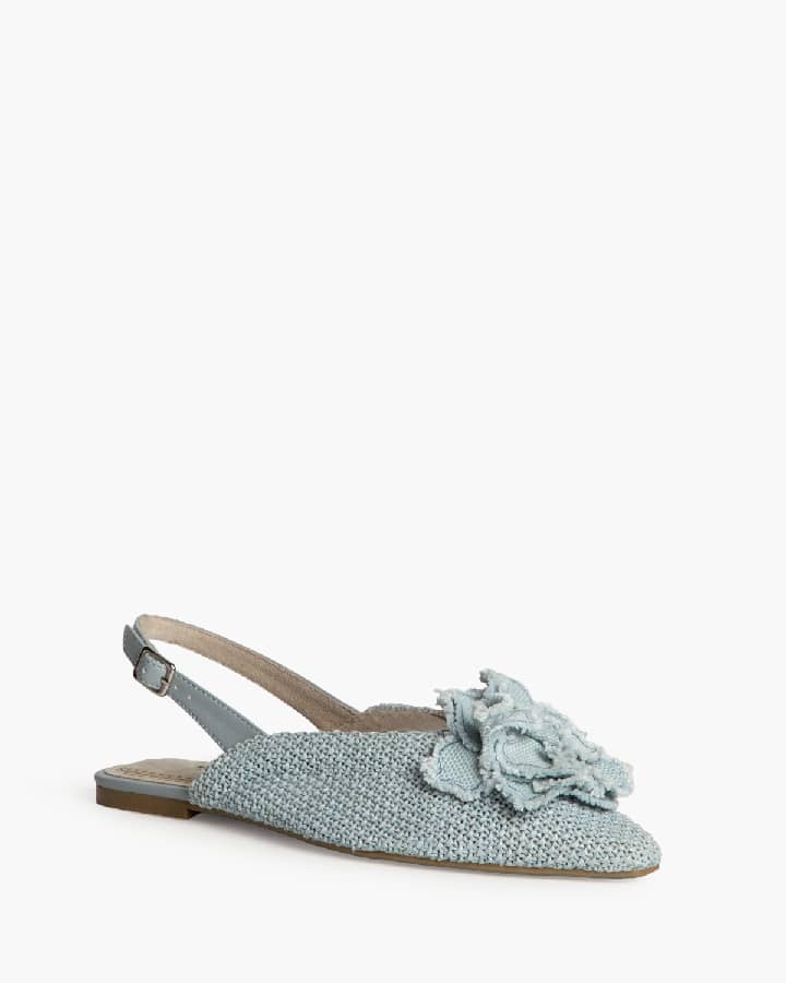 Sapato raso tecido elástico com flor azul-bebé