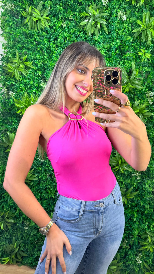 Body licra com aplicacão dourada rosa