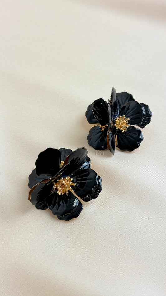 Brincos flor metal preto