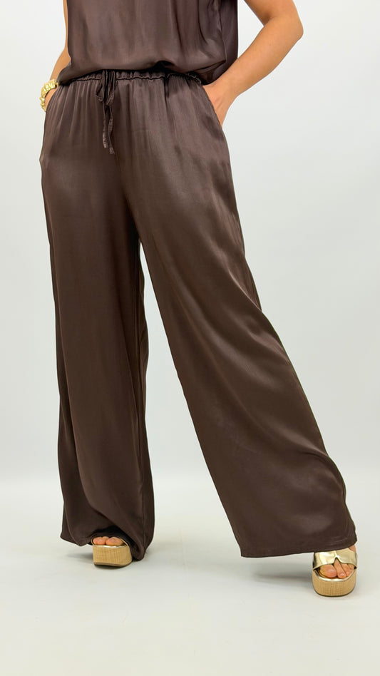 Calça acetinada castanho