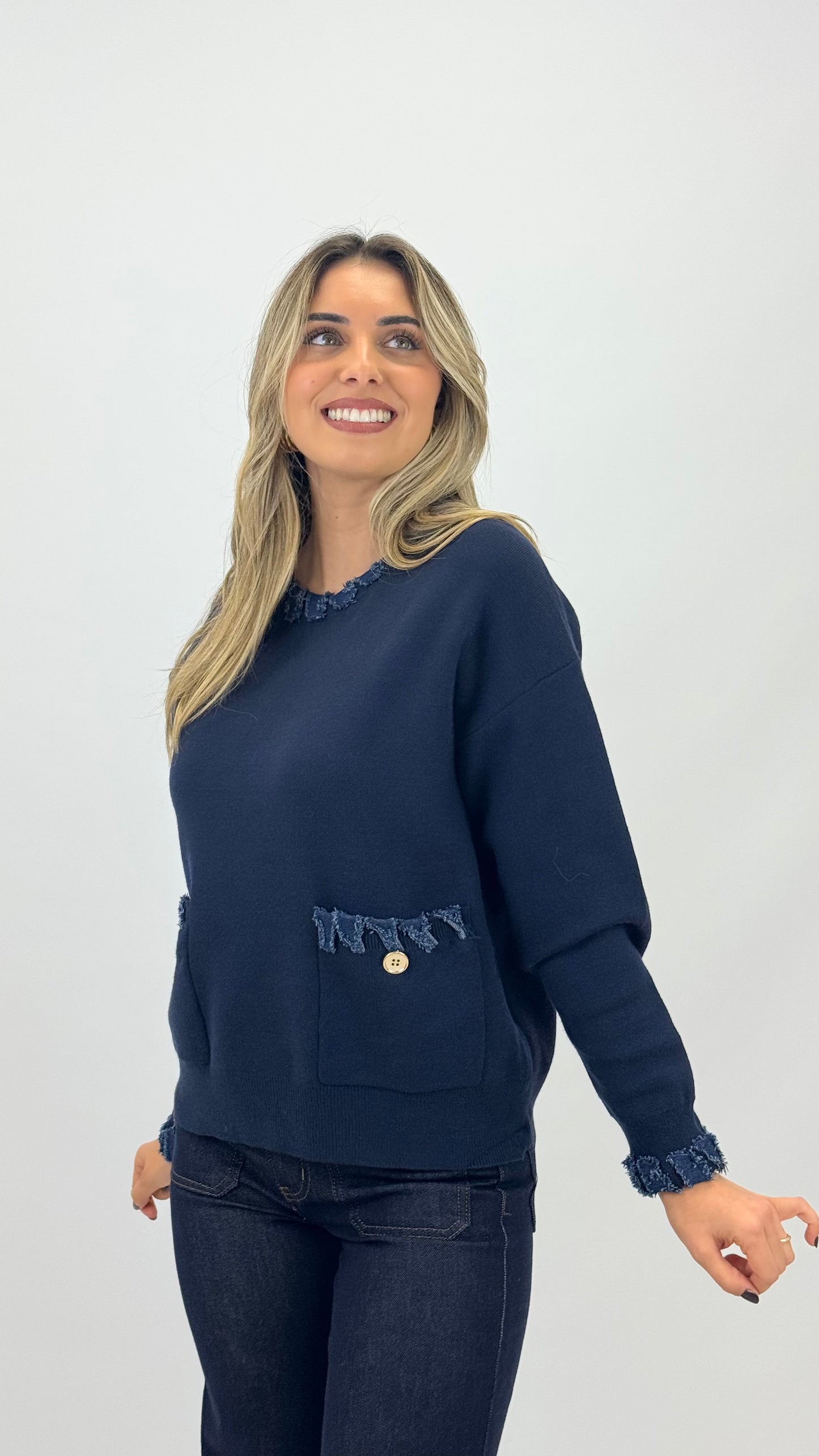 Camisola malha azul-marinho com pormenores em ganga