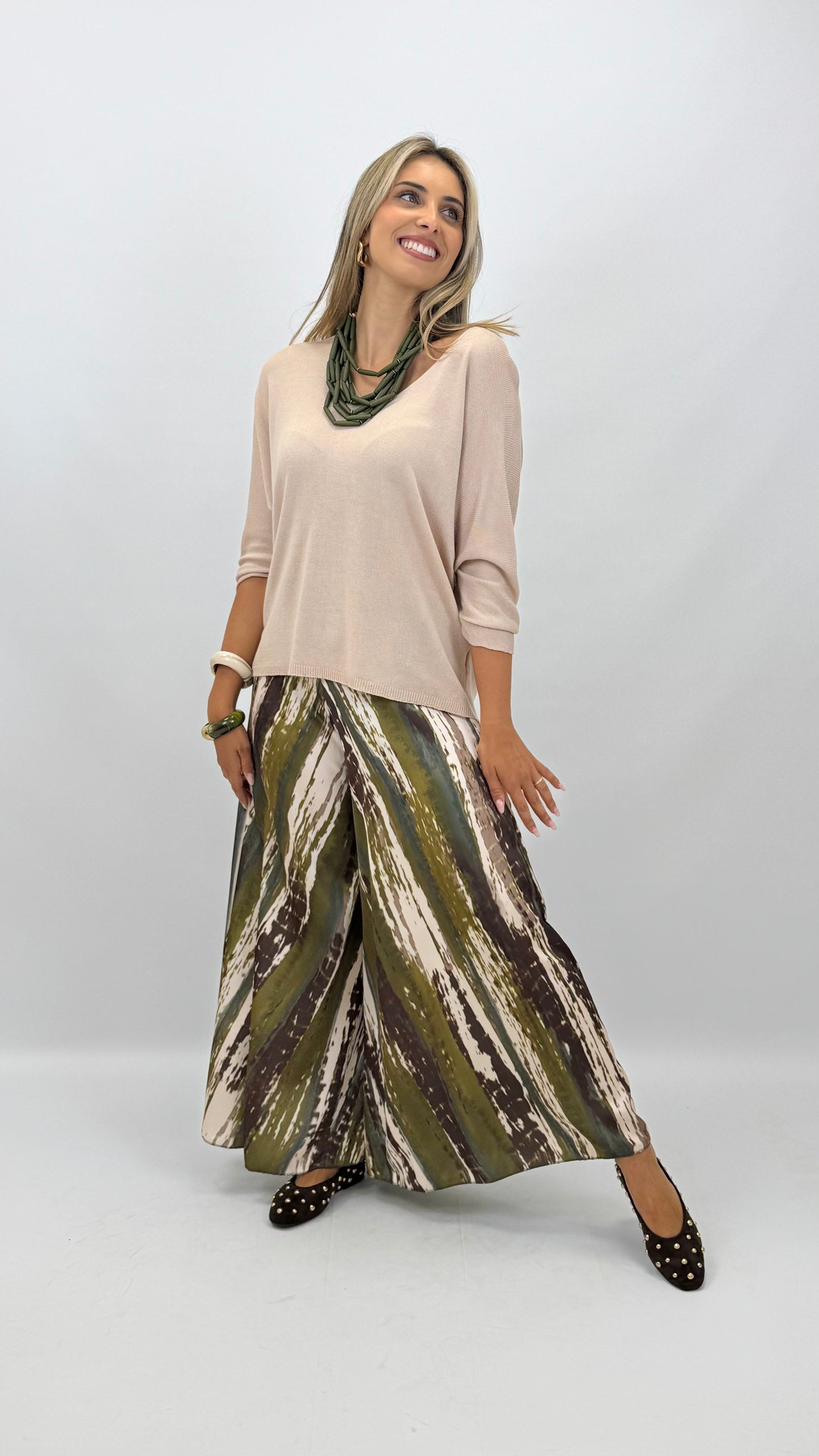 Saia-calça estampado abstrato tons verde e castanho