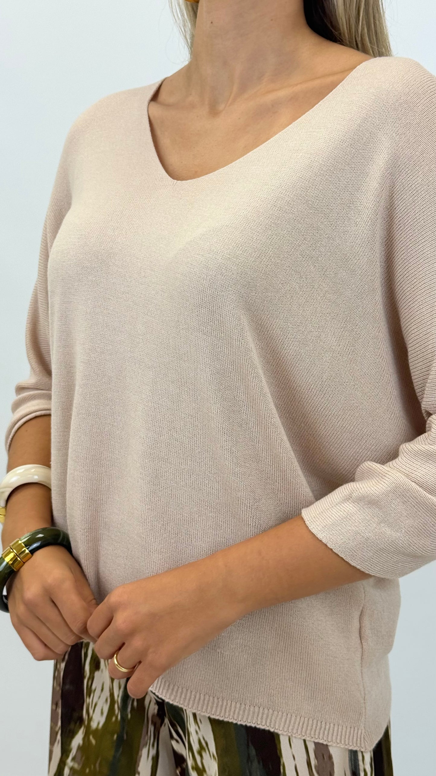 Camisola malha fina básica creme