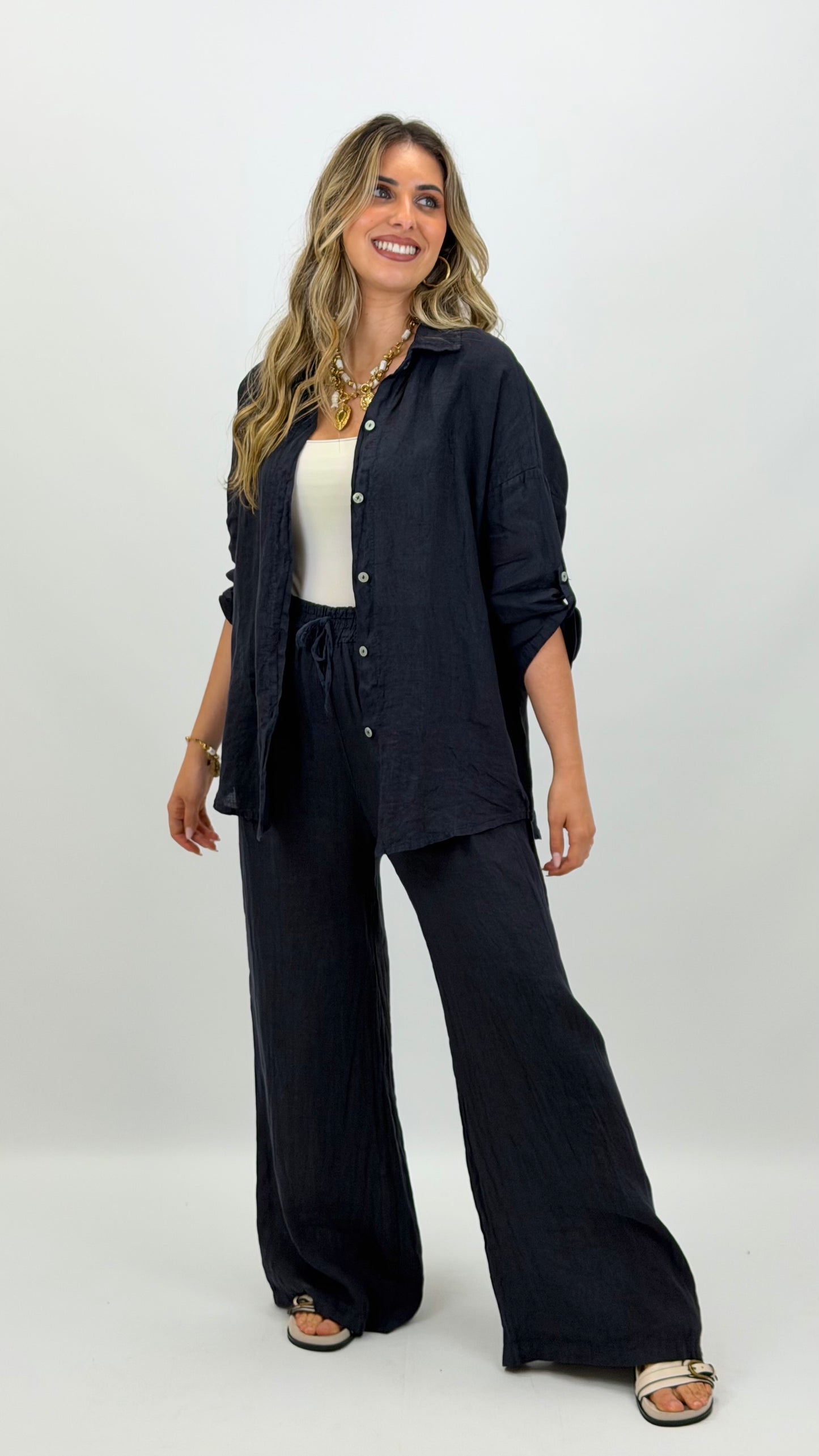 Calça linho azul-marinho