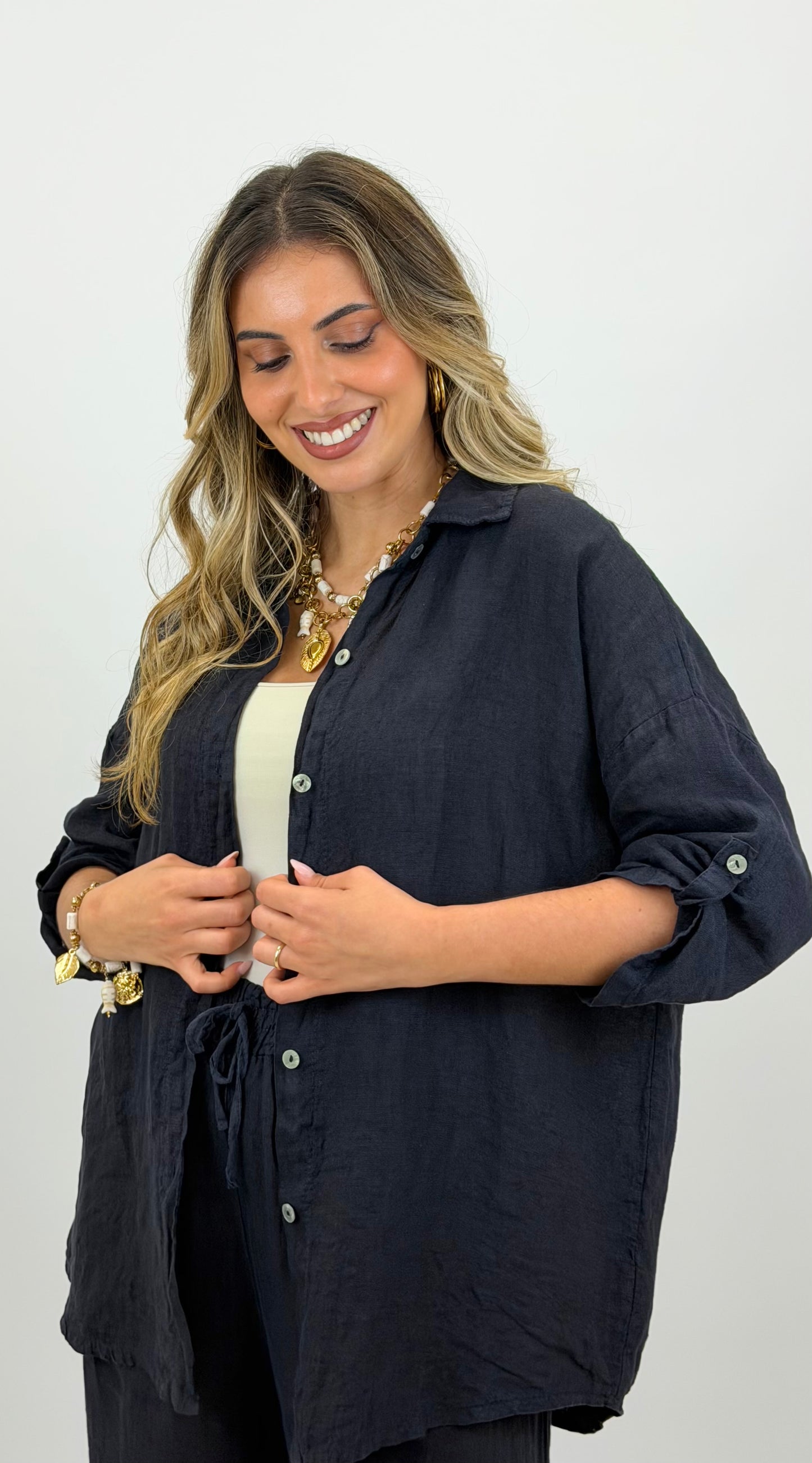 Camisa linho azul-marinho
