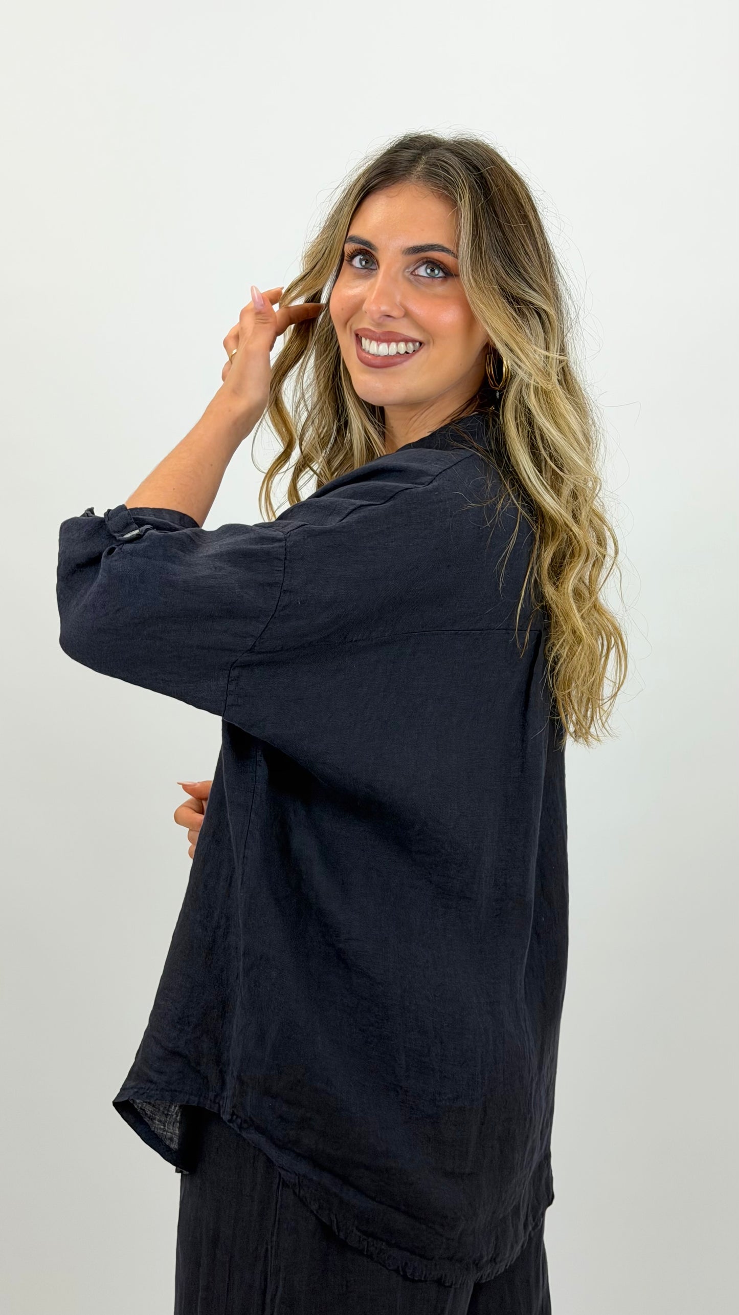 Camisa linho azul-marinho