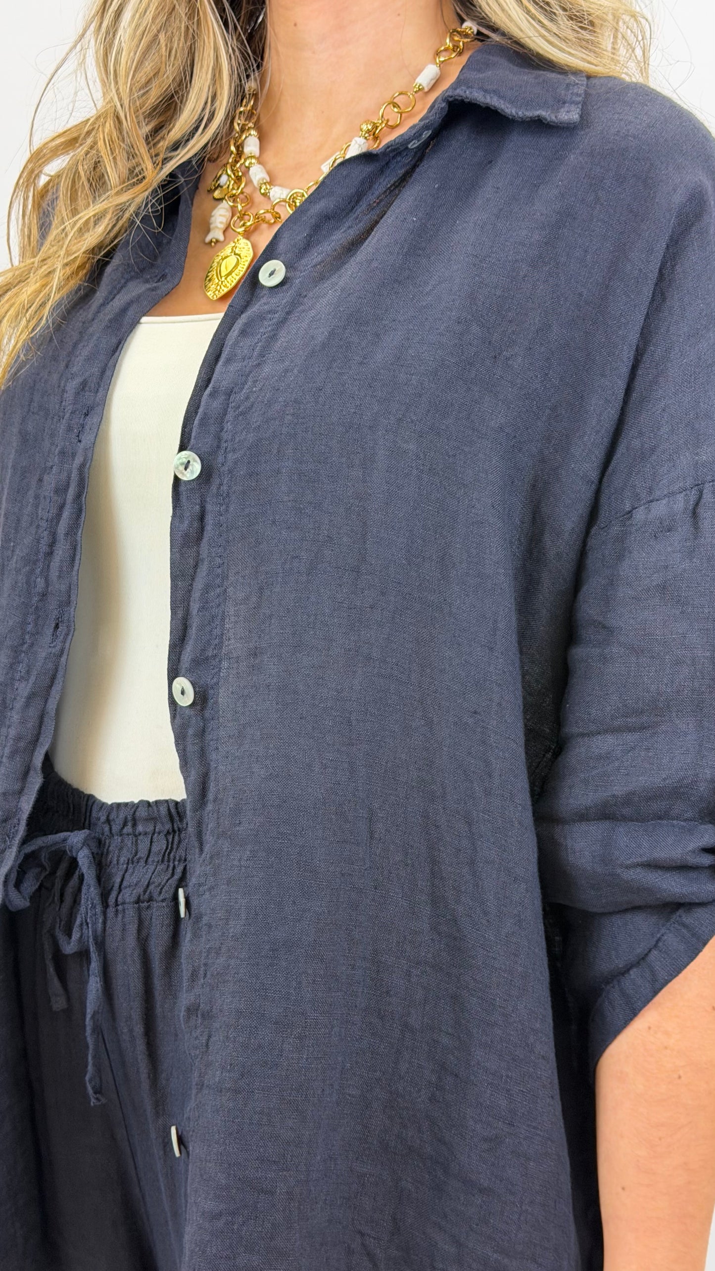 Camisa linho azul-marinho