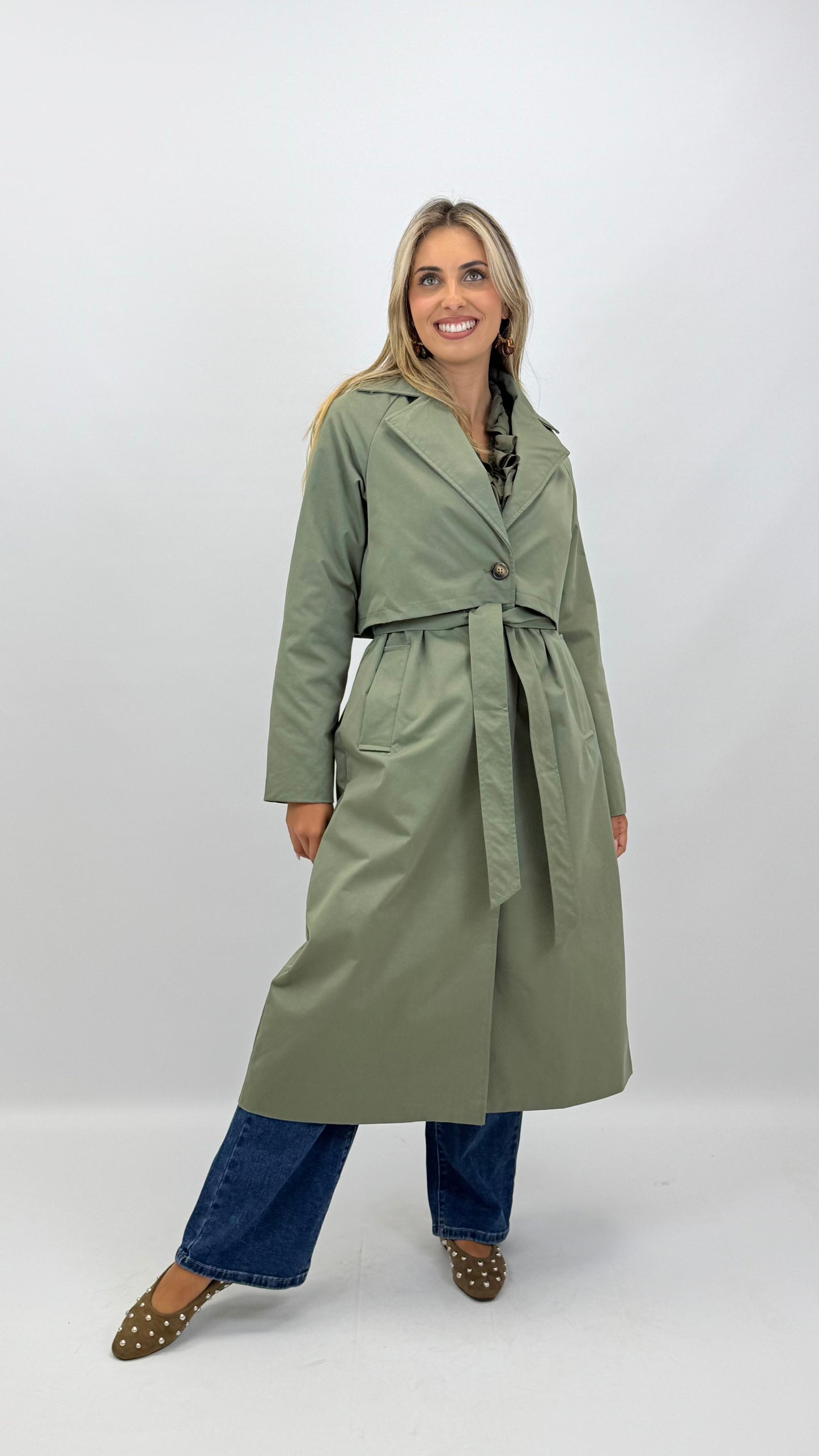 Gabardine em tecido com cinto verde