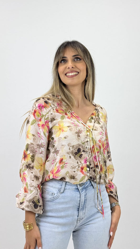 Blusa floral colorida