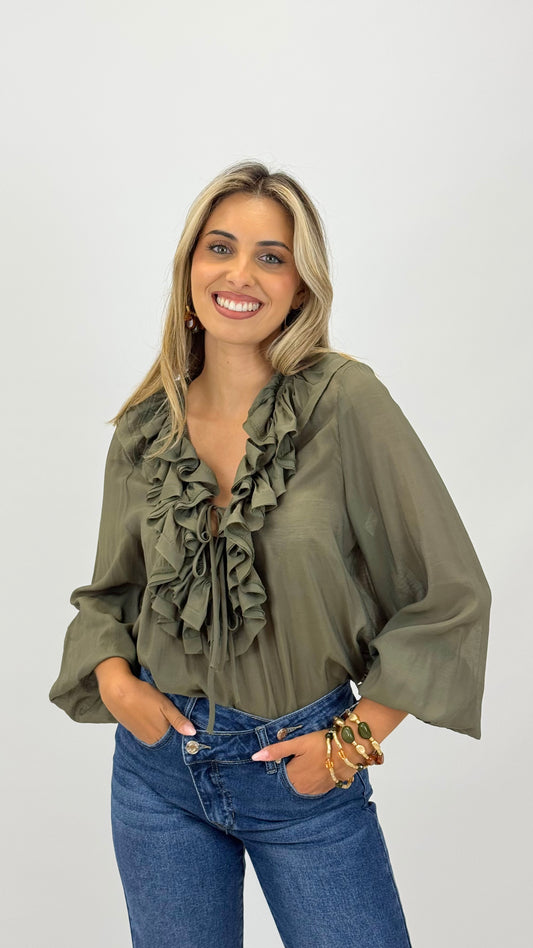 Blusa com folhos verde